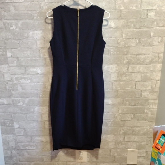 Calvin Klein Elegant Navy Blue Sleeveless Dress - Picture 3 of 3